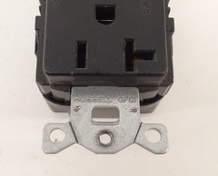 *Lot of 2* Hubbell GF20BKLA GFCI Receptacle 20A 2P
