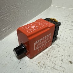 NCC T1K-300-461 T1K300461 Solid State Timer Range 3-300 Sec. w/ Socket/Base