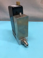Unit Instruments UFC-1500A Mass Flow Controller, Range: 1 SLM ,Gas N2, 173814