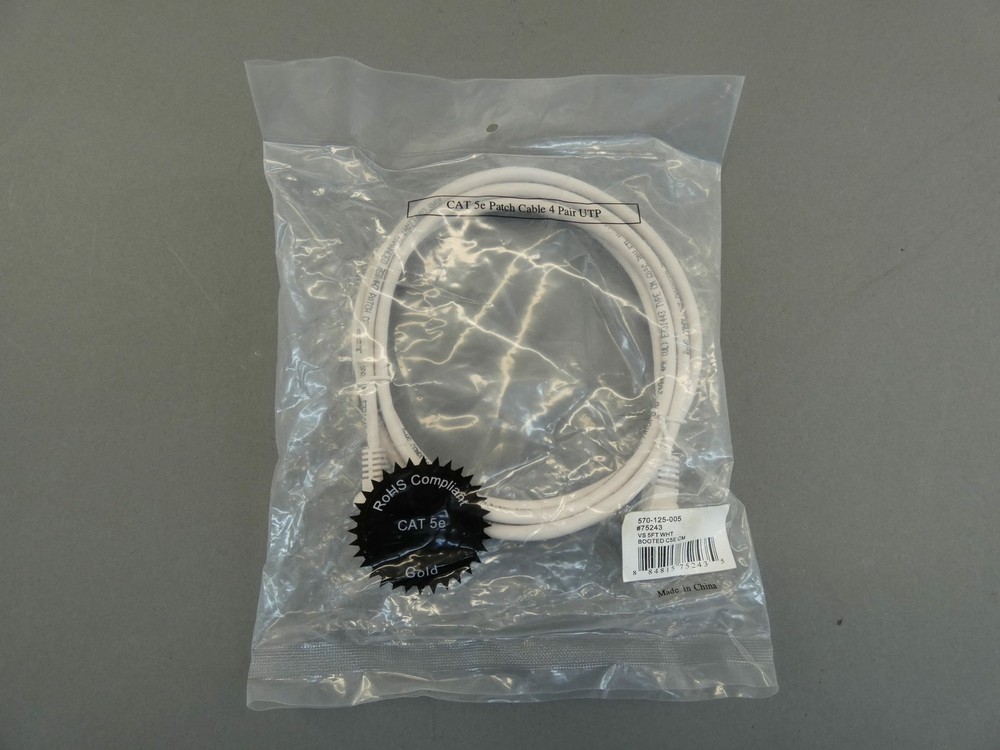 570-125-005 5ft White Booted Cat5e RoHS Cable – NEW Surplus!