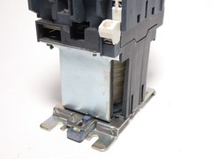 Schneider Electric Telemecanique LC1 D80 LP1-D8011 Contactor 60HP 125A 480/60…