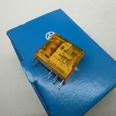 Lot Of 9 New 40.52.8.110.0000 Type 40.52 110VAC Relay