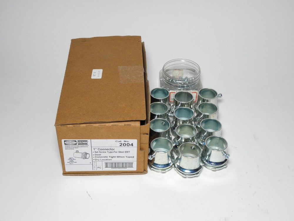 *Box of 12* Hubbell Raco 2004 1″ EMT Set Screw Connector – NEW Surplus!