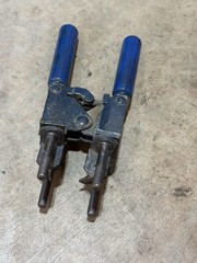 Erico Cadweld Handle Clamps L160 3″ – Used.