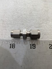Swagelok 4mm Tube x 1/8 Reducing Union 316 Stainless Steel Industrial 4/ORDER