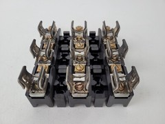 Lot of 3 – X-401978 Allen-Bradley 30 Amp 3 Pole Fuse Holder – Next Day Option