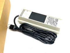 UVP Analytik Jena UVG-11 Compact Lightweight Shortwave UV Lamp 95-0016-14