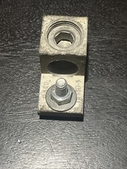 ILSCO TA350-S Terminal Lug CU-AL 350MCM-6 w/ Bolt, Nut & Washer (A)