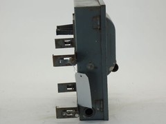 Westinghouse 1513452-B Fusible Cover Operated Bus Plug 240V 30A 3P 3HP Type TAP