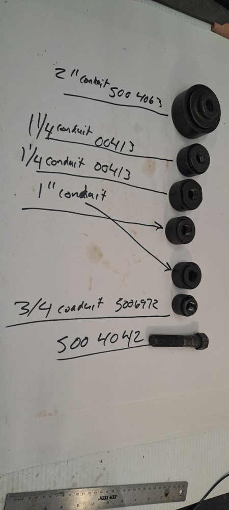 GreenLee Knock out lot , 1 ea 5004063 2 inch , 2 ea 500413 1 1/4 ” 2 ea , +++