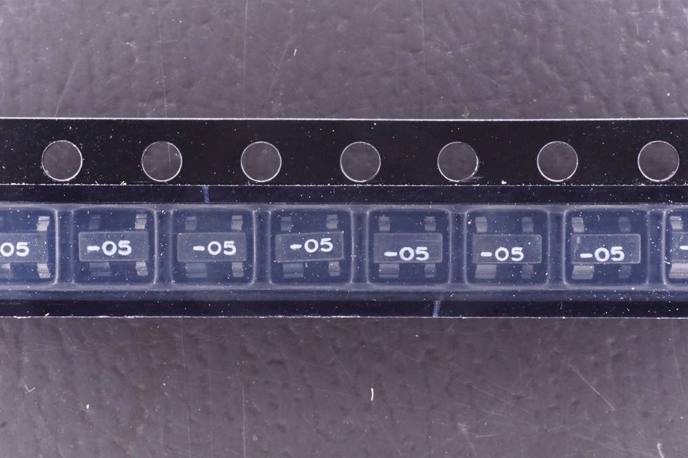 LAT-5 Mini-Circuits Fixed Attenuator 5dB DC – 2500 MHz 50 Ohm SMT SOT-143 NOS