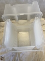 Entegris Ultrapack 150mm shipping box and Silicon wafer holder (QTY2)