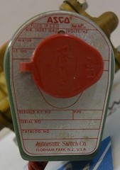 Asco Red Hat 8316C16 Solenoid Valve 5/8″ Orifice 3/8″ Pipe 120 Volt