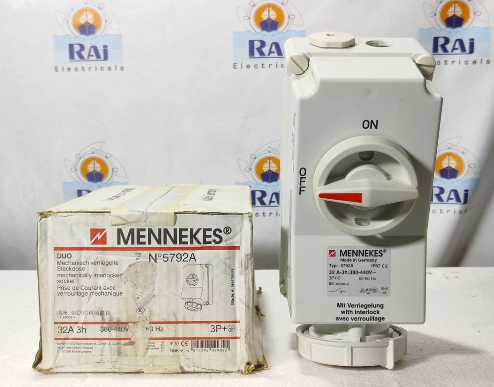 NEW MENNEKES 5792A MECHANICALLY INTERLOCKED SOCKET 32A 3H 380-440V 50/60Hz IP67