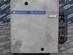 USED Telemecanique LC1 F330 Contactor 250 HP @ 600 VAC 3Ph 370A