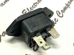 1pcs – SWITCHCRAFT EAC311 10A 250V AC MALE RECEPTACLE AMOUNT IEC INLET SOCKET