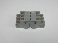 *Lot of 8* Idec SH3B-05 Relay Socket 10A 300VDC