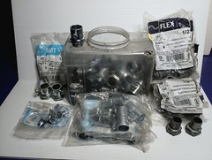 Halex Lot Of 1/2″ EMT Flex Electrical Connectors Clamps Strap Couple Screw New