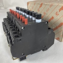 Box of 10 – Weidmuller Circuit Breakers 910170, 3A, AC250V, DC65V – Brand New