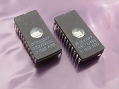 ( 2 PCS ) AM2732ADC EPROM, 4KX8, 250ns, MOS, CDIP24 — NOS 2732