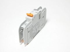 Phoenix Contact 2907563 Mini Circuit Breaker TMC 81C 06A MCB – NEW Surplus!